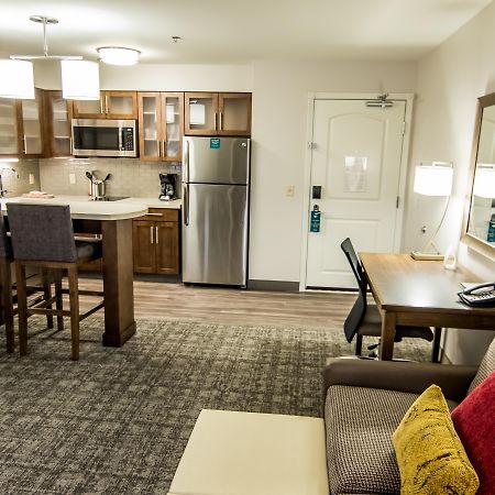 Staybridge Suites Anchorage By Ihg Bagian luar foto