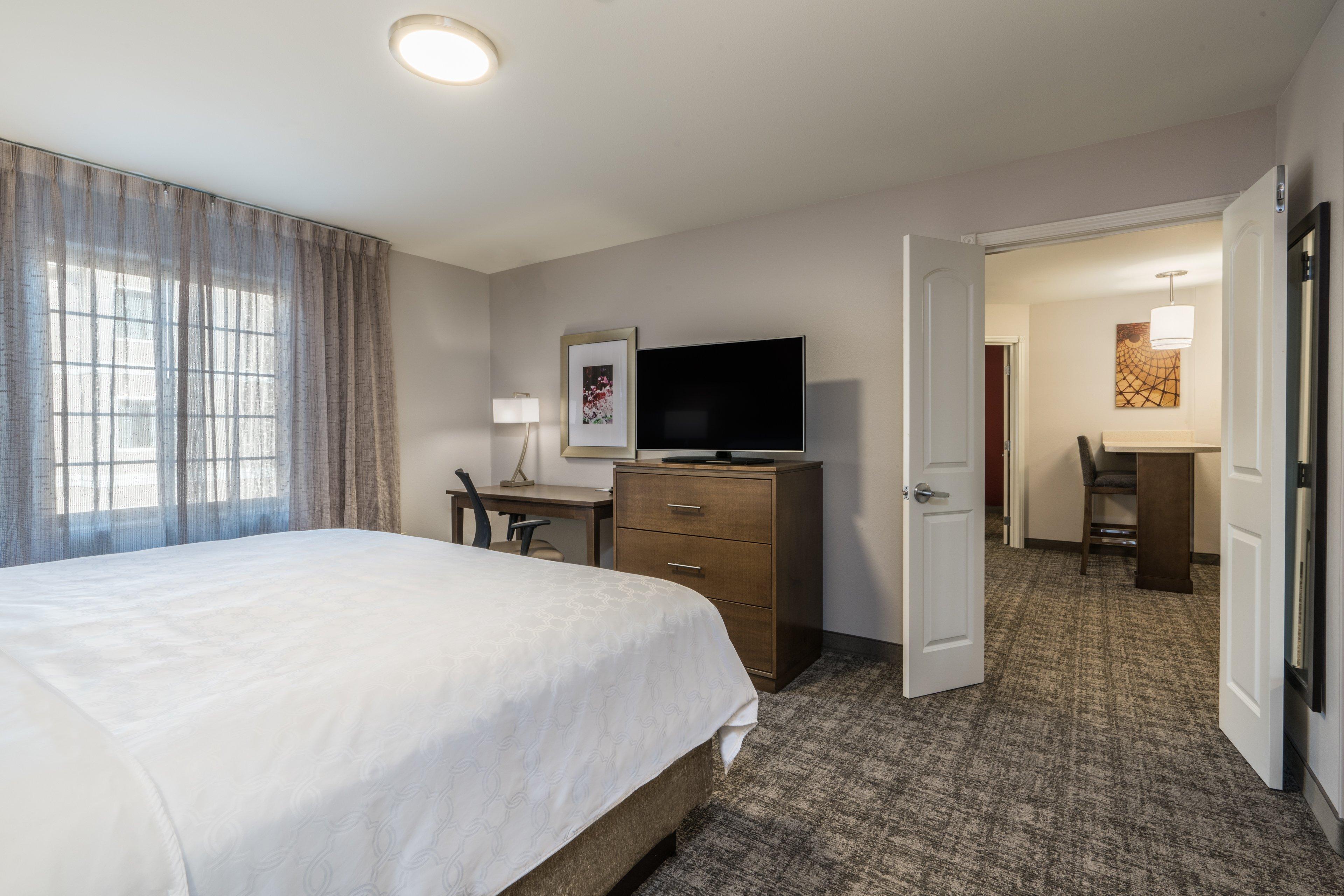 Staybridge Suites Anchorage By Ihg Bagian luar foto