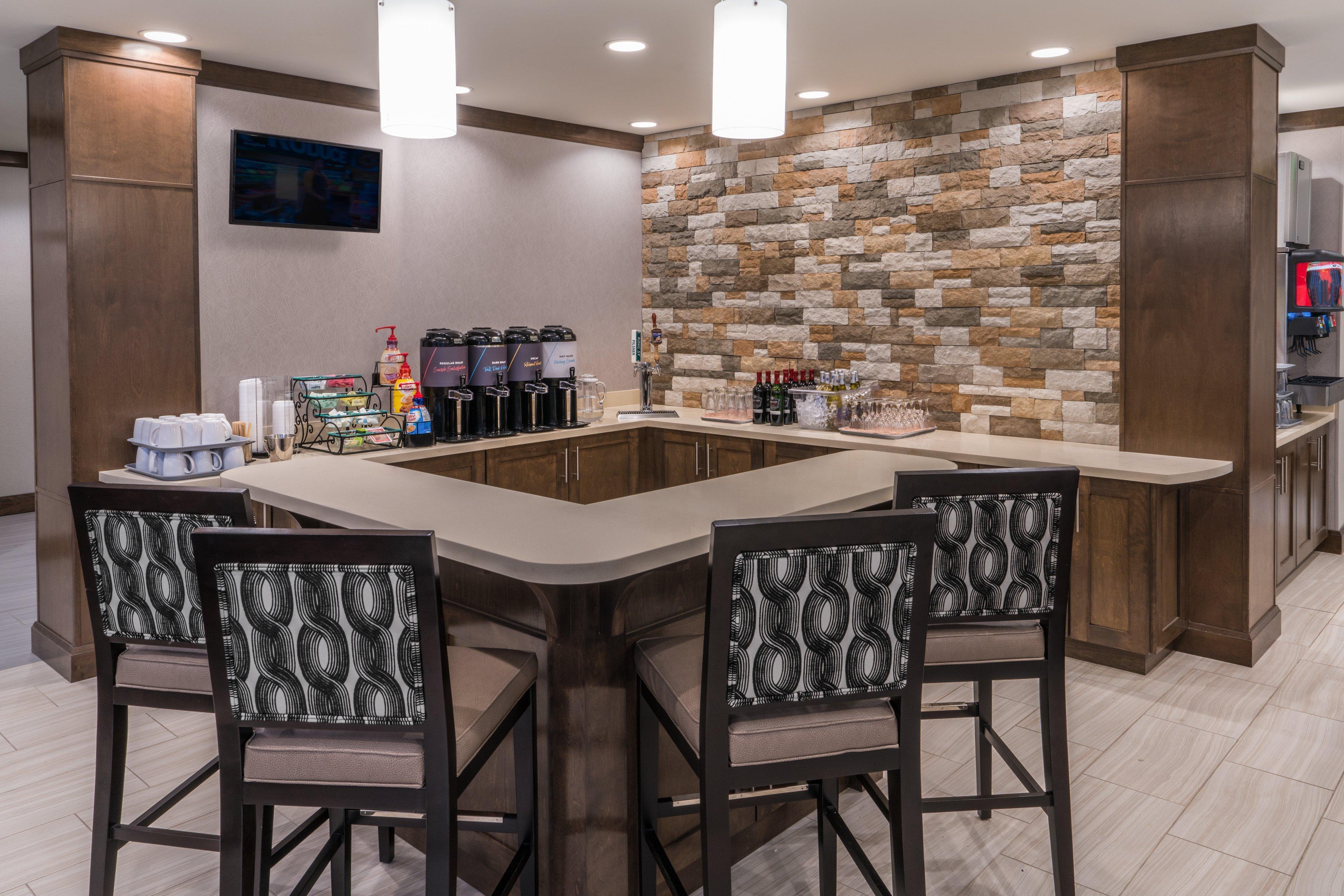 Staybridge Suites Anchorage By Ihg Bagian luar foto