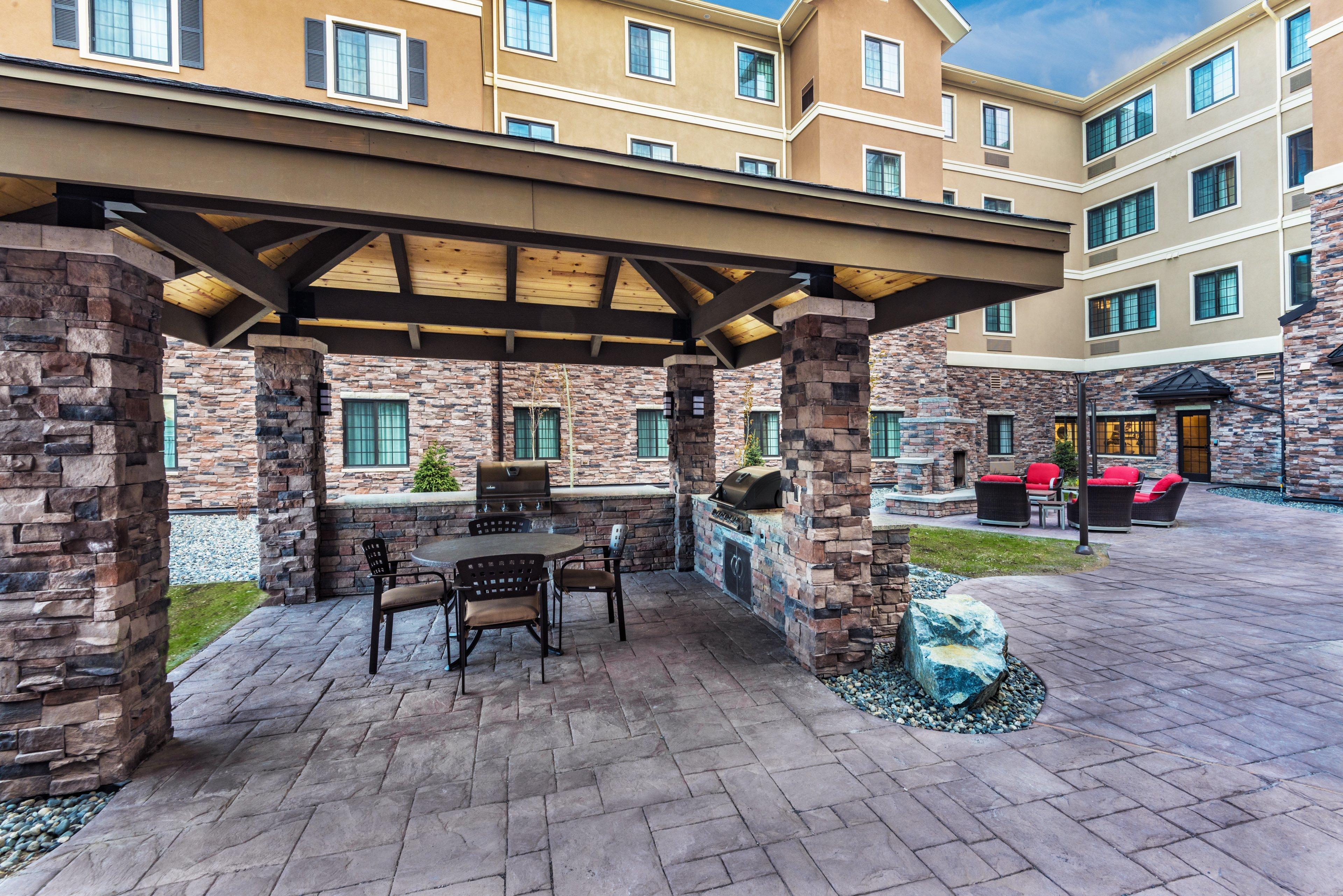 Staybridge Suites Anchorage By Ihg Bagian luar foto