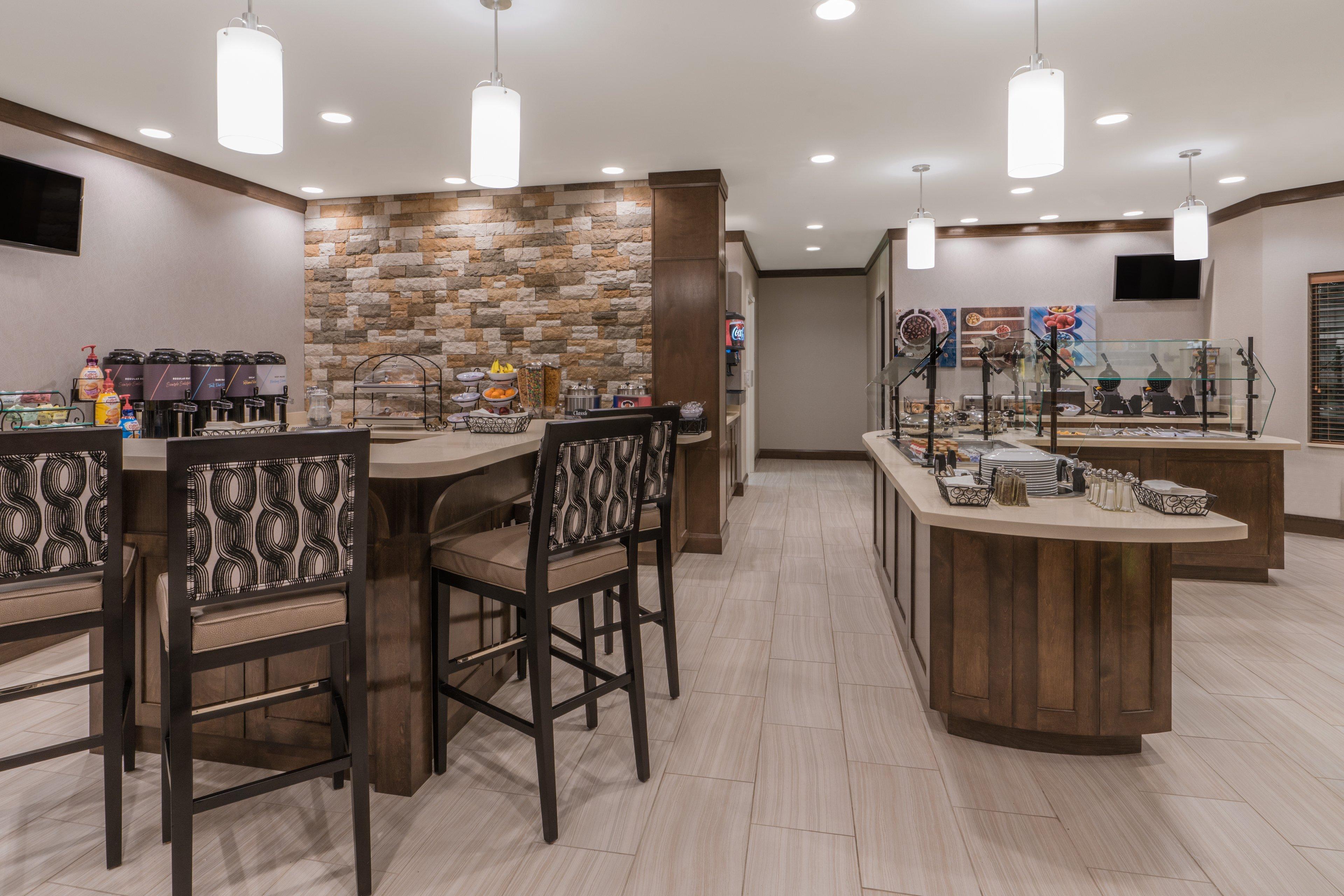 Staybridge Suites Anchorage By Ihg Bagian luar foto